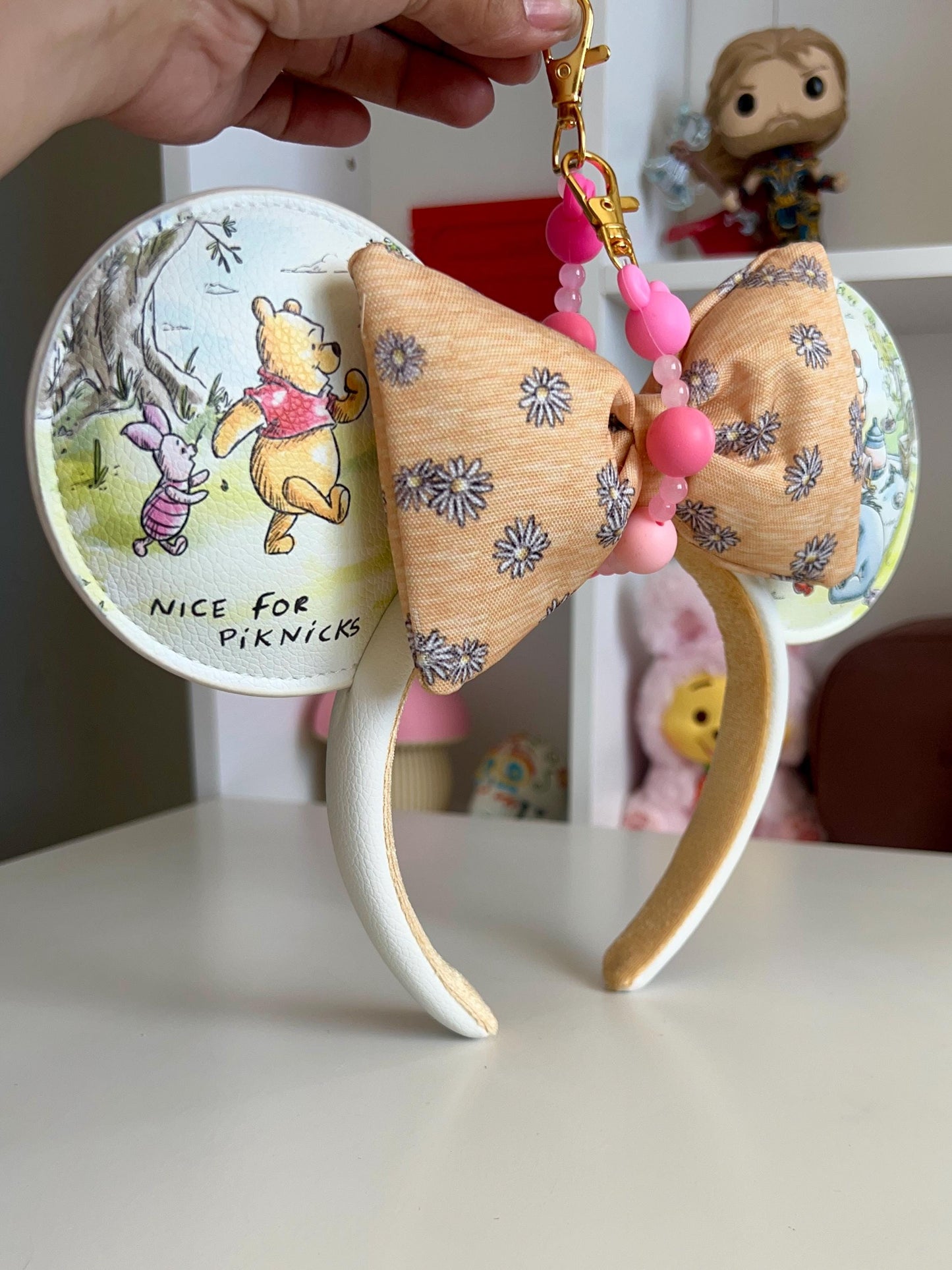 Ear Holder Keychain – With Bow