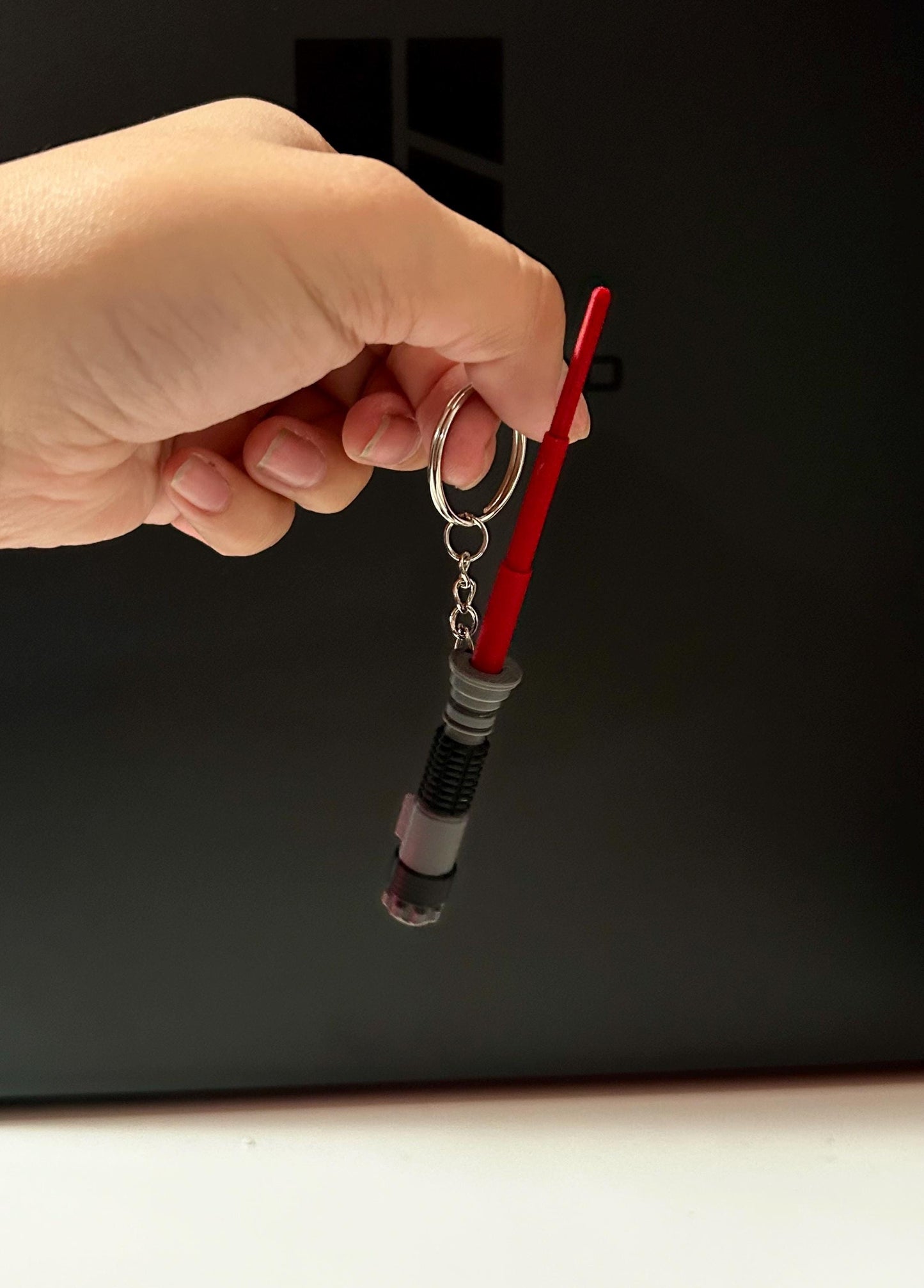 3D Printed Lightsaber Keychain: Retractable Blade
