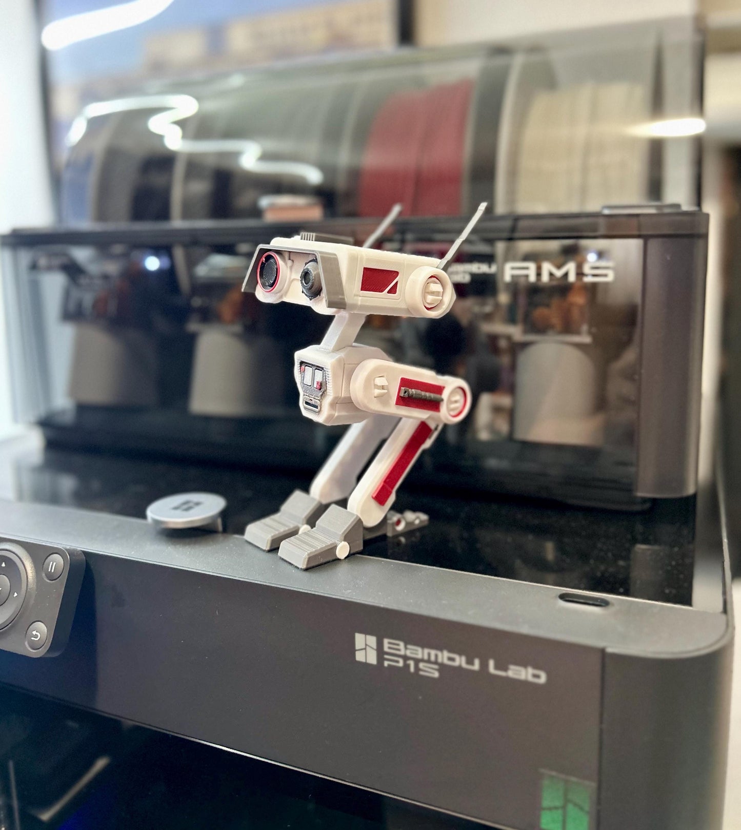 BD1 Droid Figure