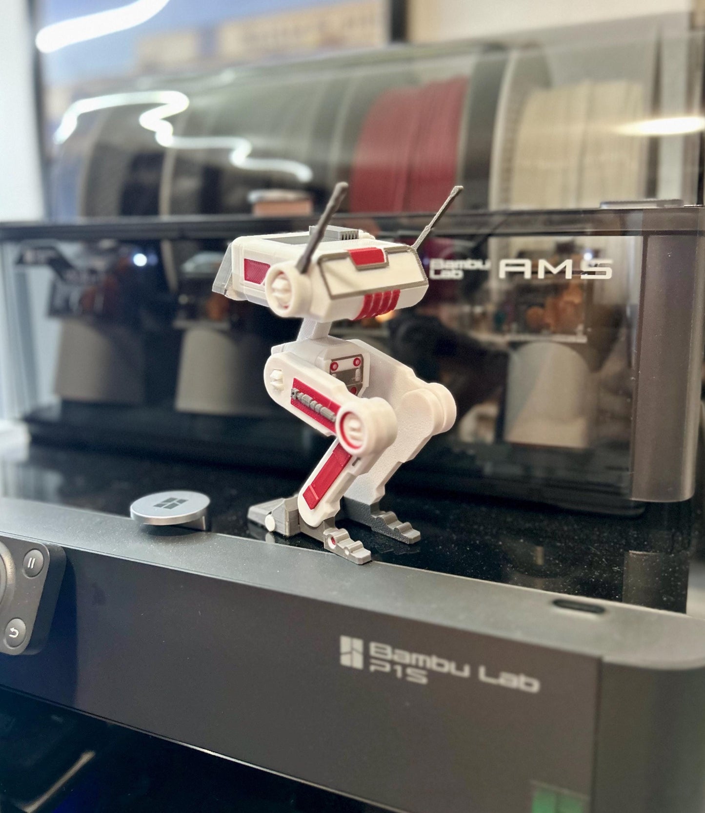 BD1 Droid Figure